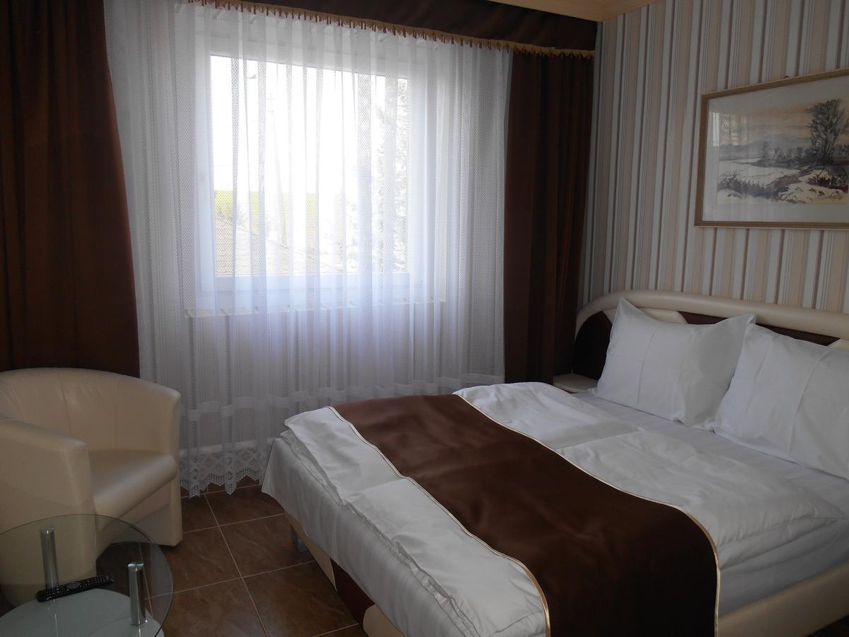 Holdfény Hotel Forro Extérieur photo